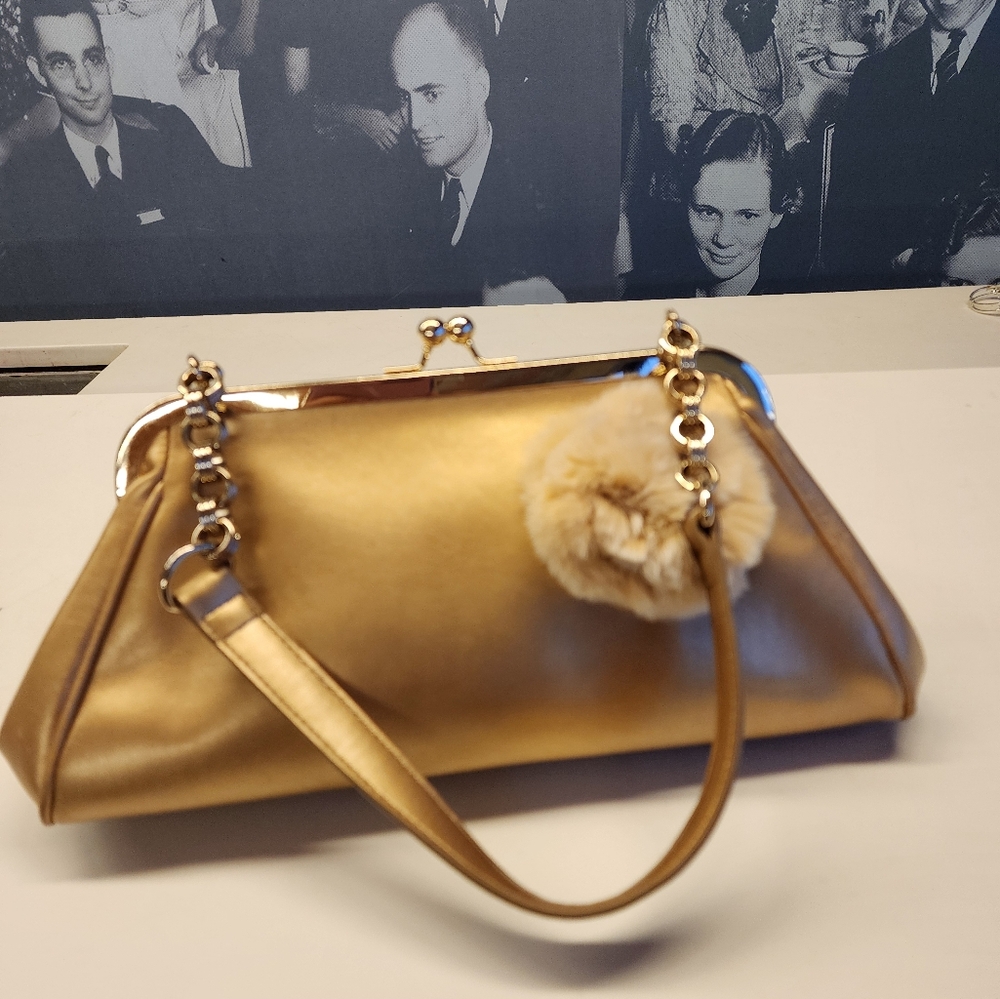 Vintage Kisslock Liz Claiborne Champagne Gold Purse